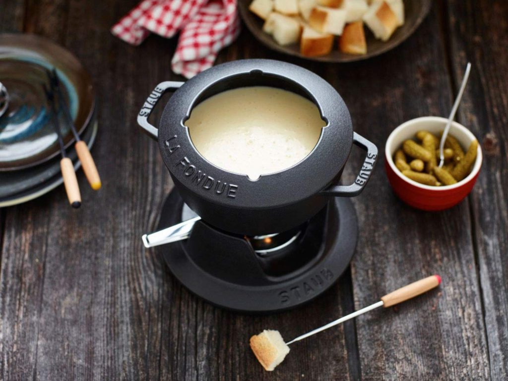 Staub appareil à fondue traditionnel